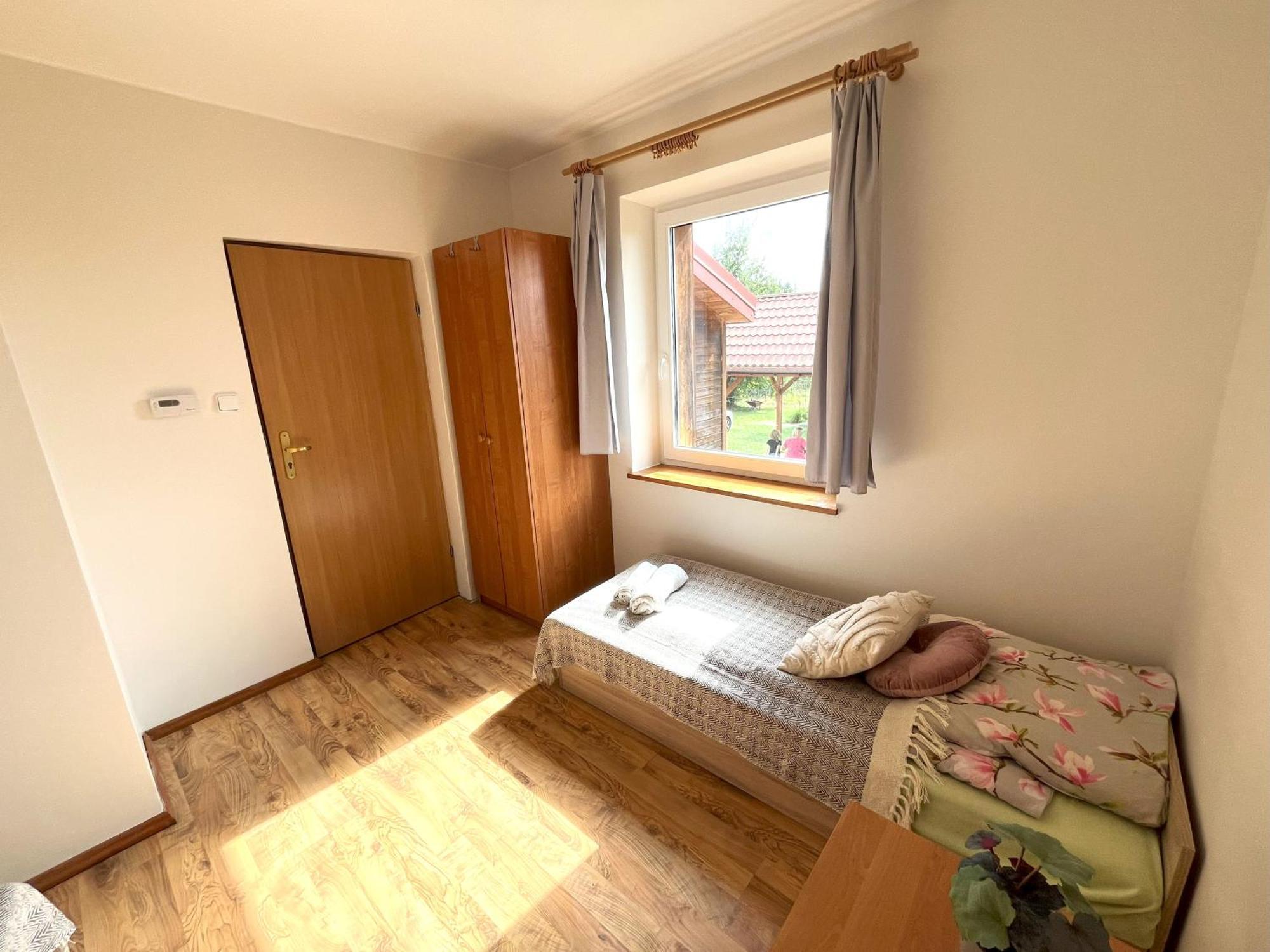 Happy Bison - A 5 Bedroom House With A Garden Białowieża Esterno foto